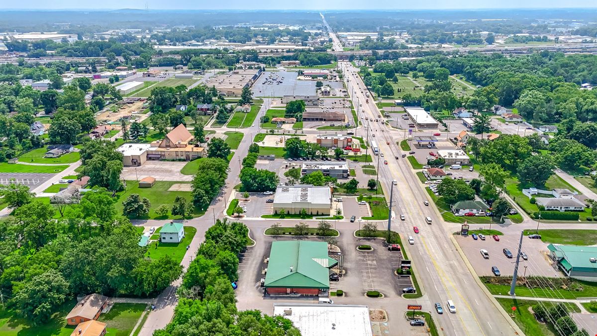 1330 S. Nappanee St.