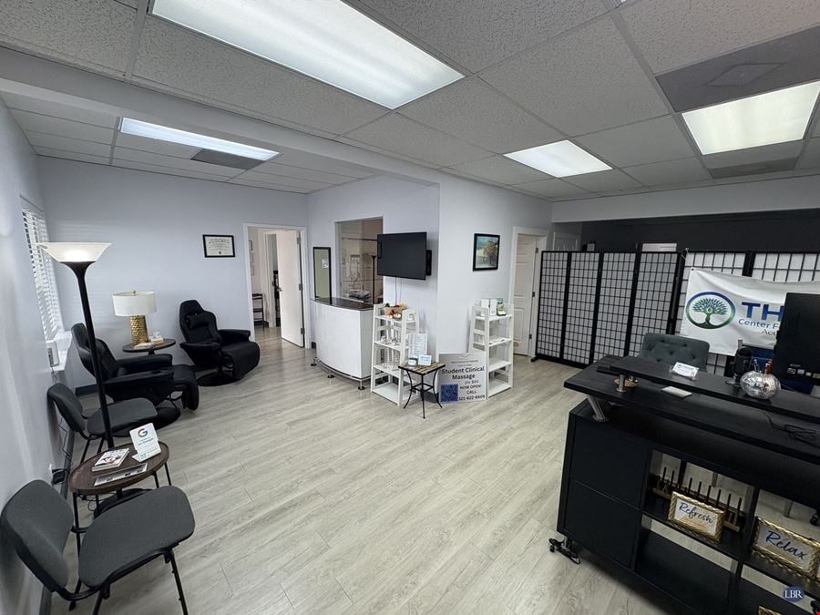 129 W Hibiscus Blvd