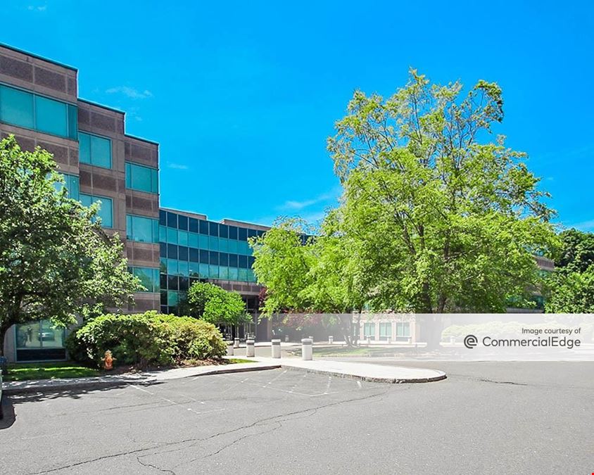 Great River Corporate Center