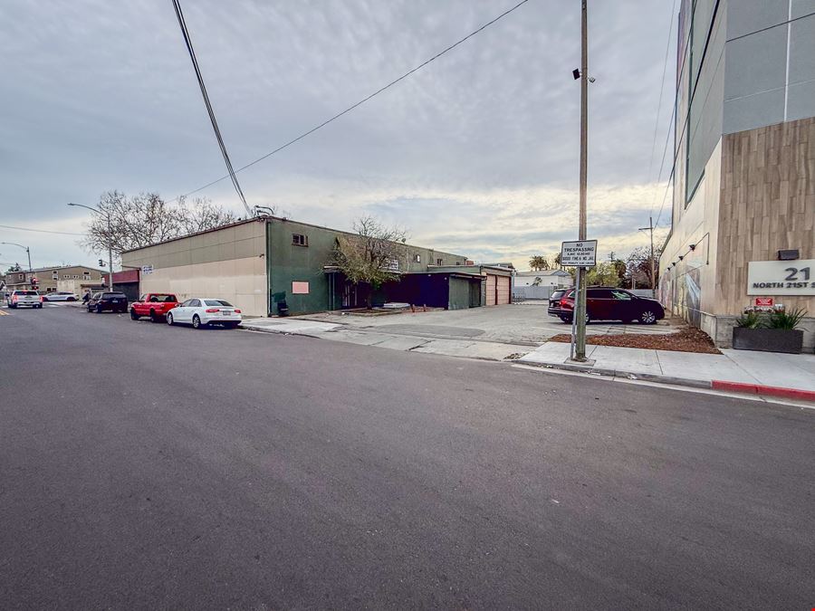 995 E Santa Clara