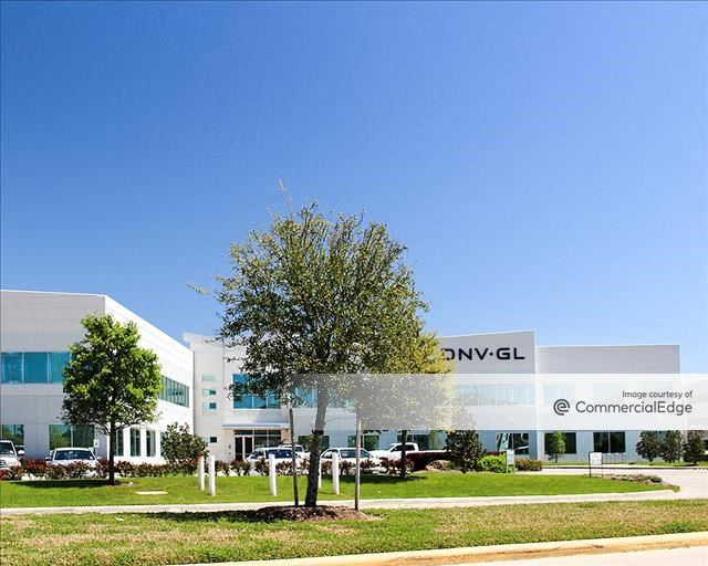 1400 Ravello Drive