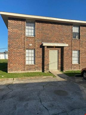 906 Jeffrey Court