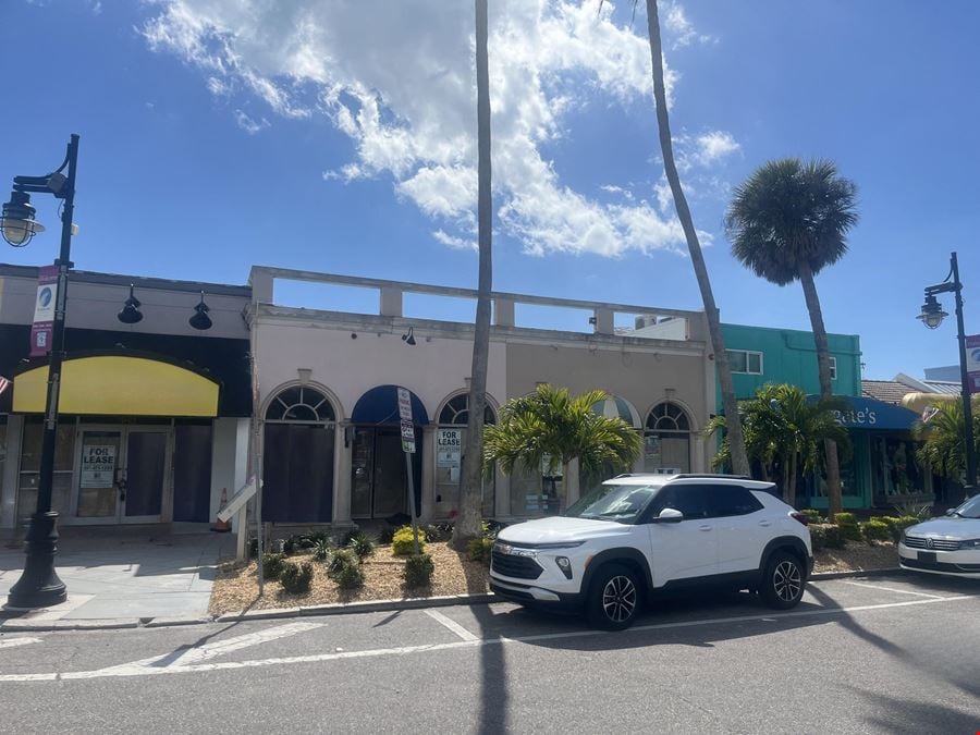 380-386 Saint Armands Cir