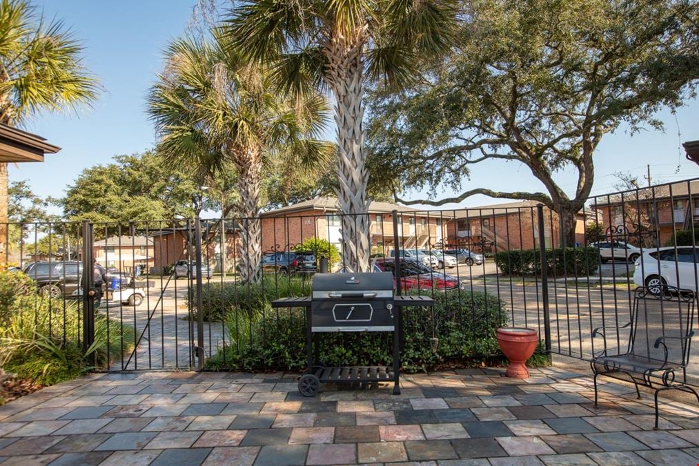 Gatehouse Apartments