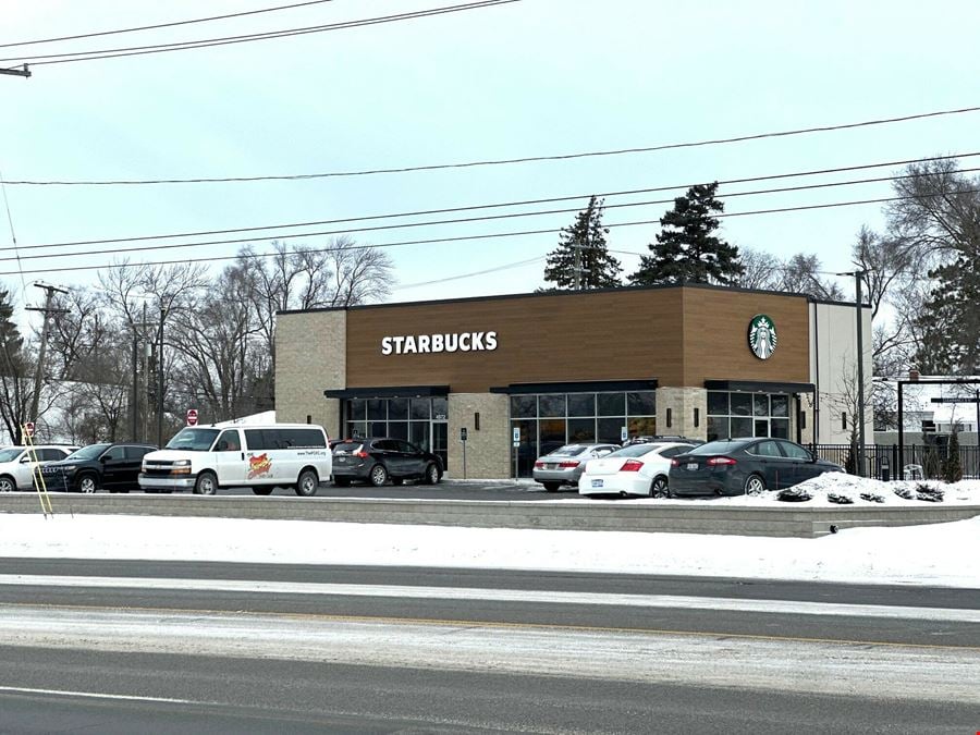 Single Tenant Starbucks & "Class A" 4 Tenant Retail Center