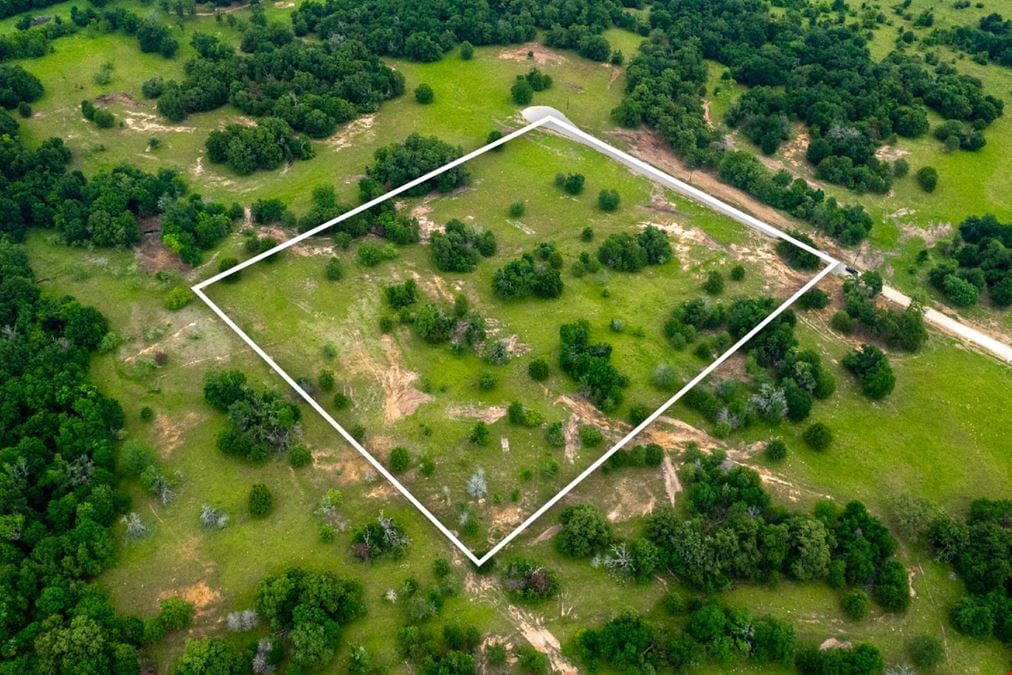 375 Green Acres Lane