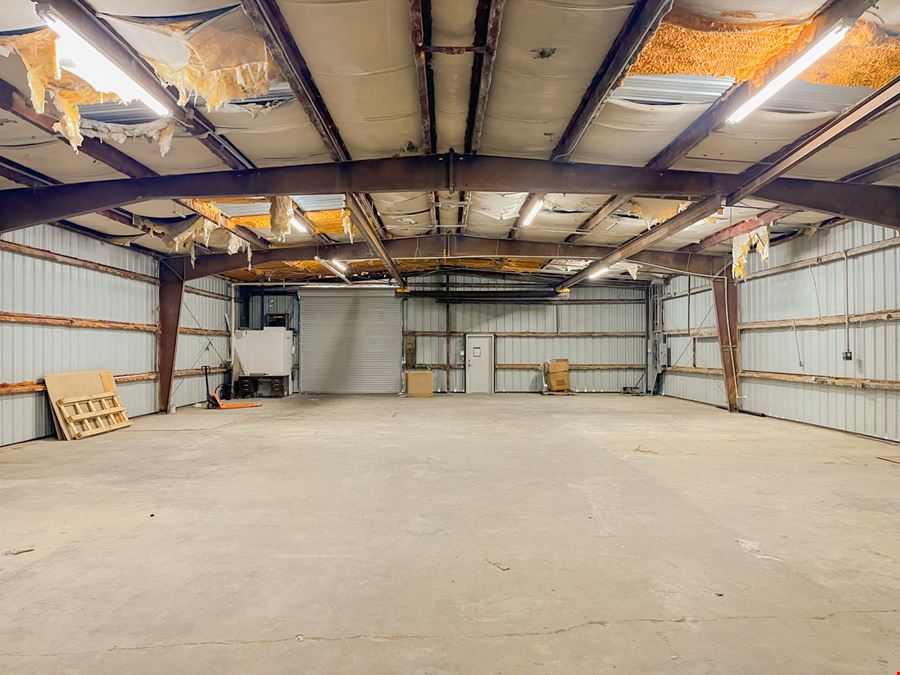 Renovated Baton Rouge Warehouse with Rollup Door