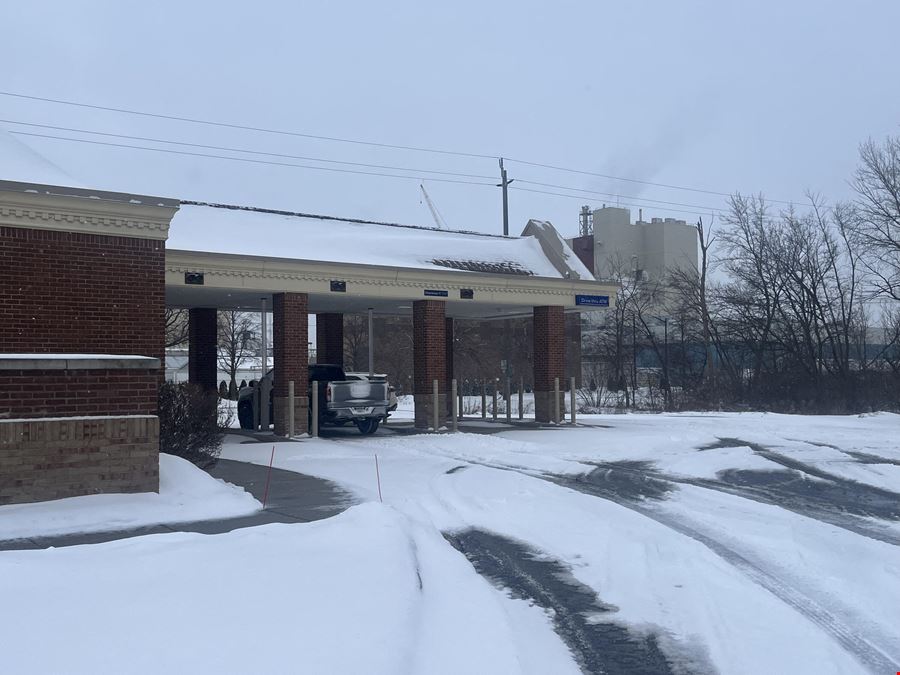 815 E Main Avenue, Zeeland, MI, 49464