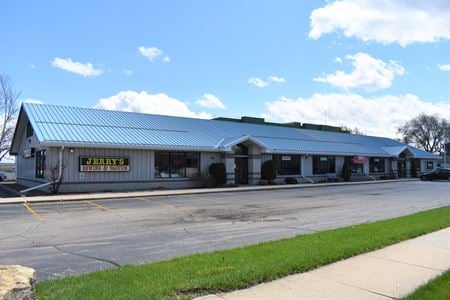 Preview of Retail space for Rent at 2720 N Pontiac Dr