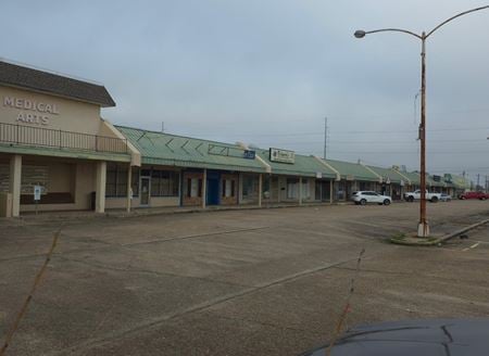 Preview of Retail space for Rent at 1900-1950 9th Avenue