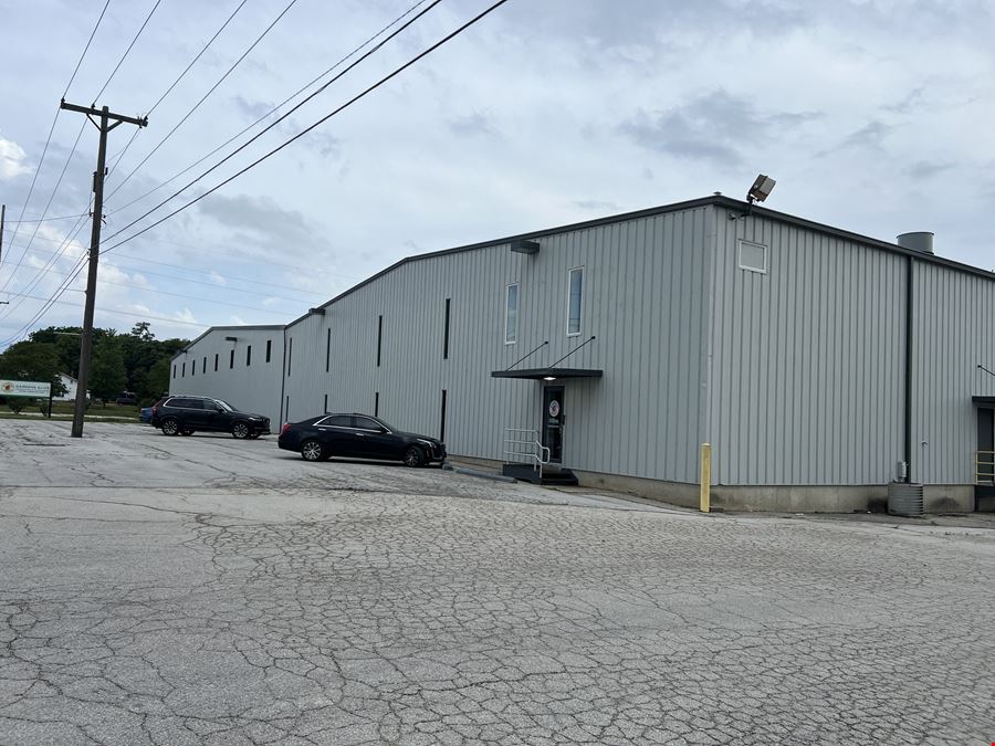 4307 E. 40 US