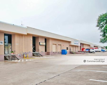 Preview of Industrial space for Rent at 4415 Simonton Road