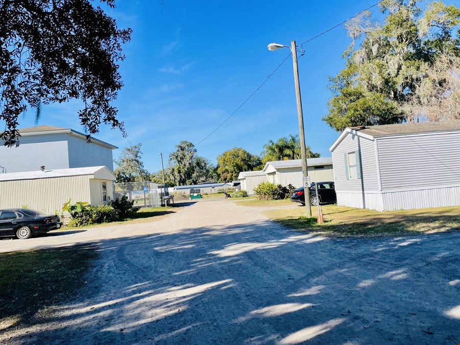 (10% CAP RATE!) SEFFNER SHORES MOBILE HOME PARK FOR SALE (44-UNITS)!