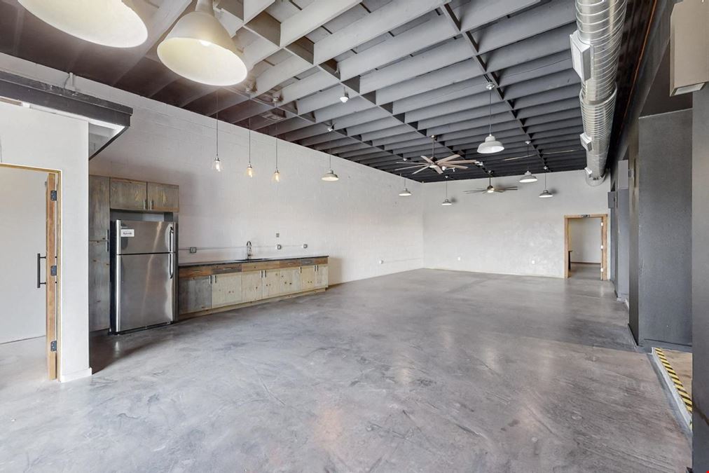 CLASS A LOS RANCHOS OFFICE/RETAIL SPACE