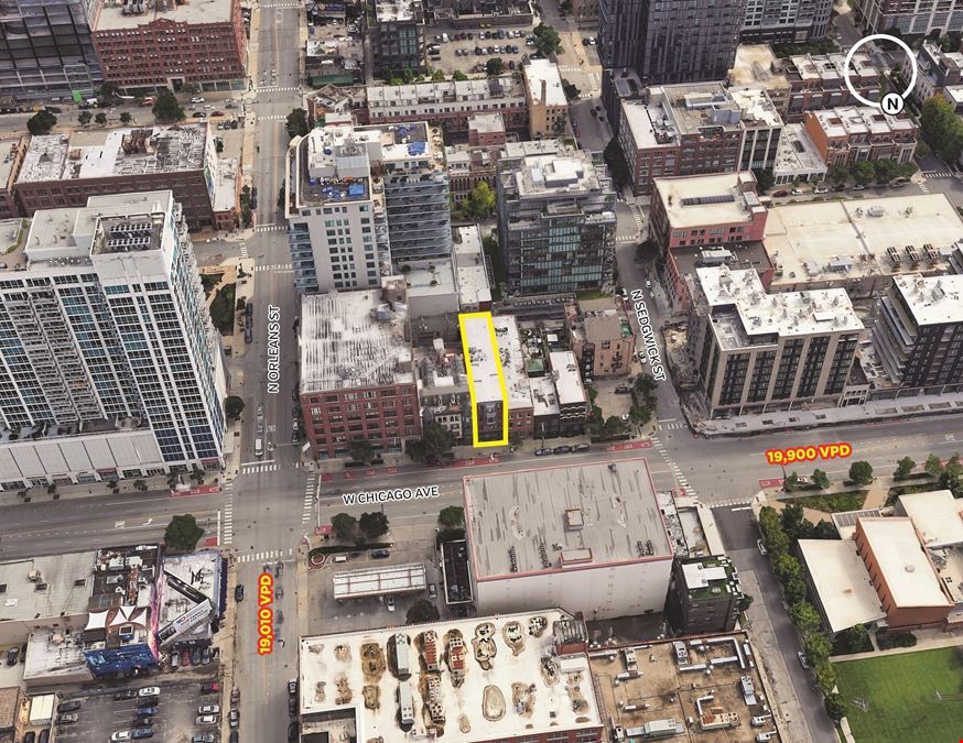 ±2,600 to 8,010 SF Class A Office Sublease in River North