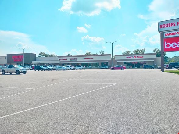 Preview of Retail space for Rent at 100 Saraland Loop