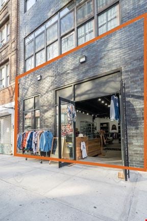 950 SF | 364 Bedford Ave | Built-Out Retail Space for Lease