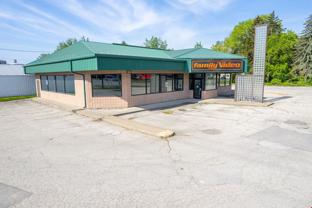 1201 E. Salzburg Ave.