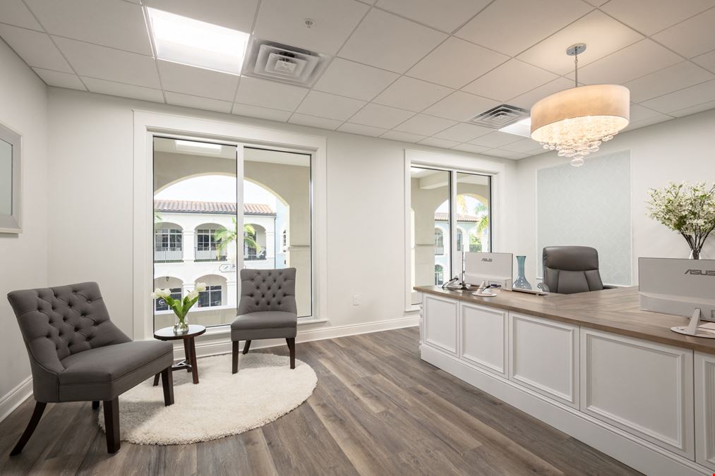 Bay Street Towncenter - Premier Office Space