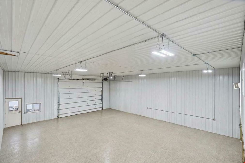1650 Commercial Dr #203