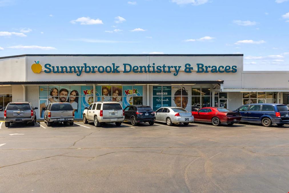 Retail | 97% Occupied | 62% Nationals | Double Digit Cap Rate | 18 VPD | $402K NOI
