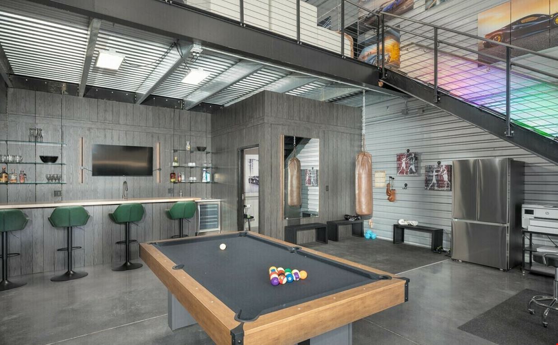 Investment Sale: Unit A01 - Buford Personal Warehouse