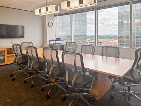 Preview of Office space for Rent at 12 Greenway Plaza Suite 1100