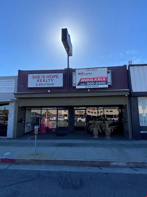 17942 Ventura Boulevard