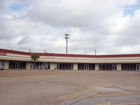 Preview of commercial space at 9230 Cypress Creek Parkway