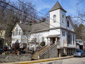 Briarwood Lodge