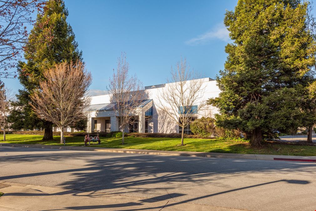 740 Southpoint Blvd