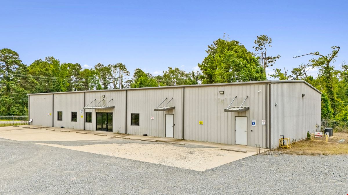 Office, Warehouses, and Wash-Bay on 19.2 Acres