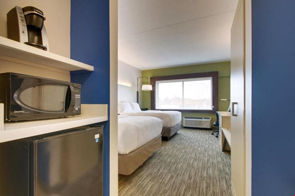 Holiday Inn Express & Suites - Elizabethtown, KY 