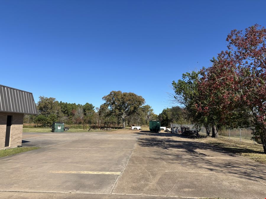 4181 Magnolia Pkwy