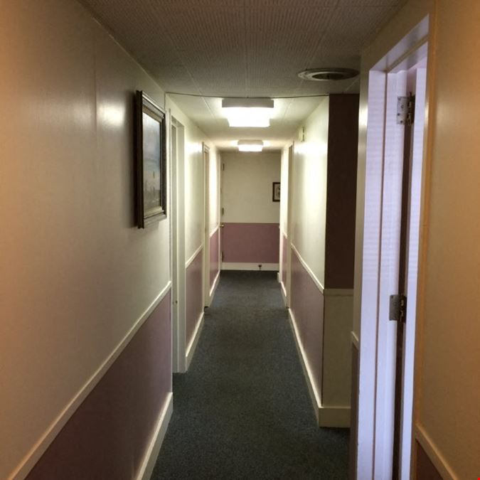 Professional/Medical Building