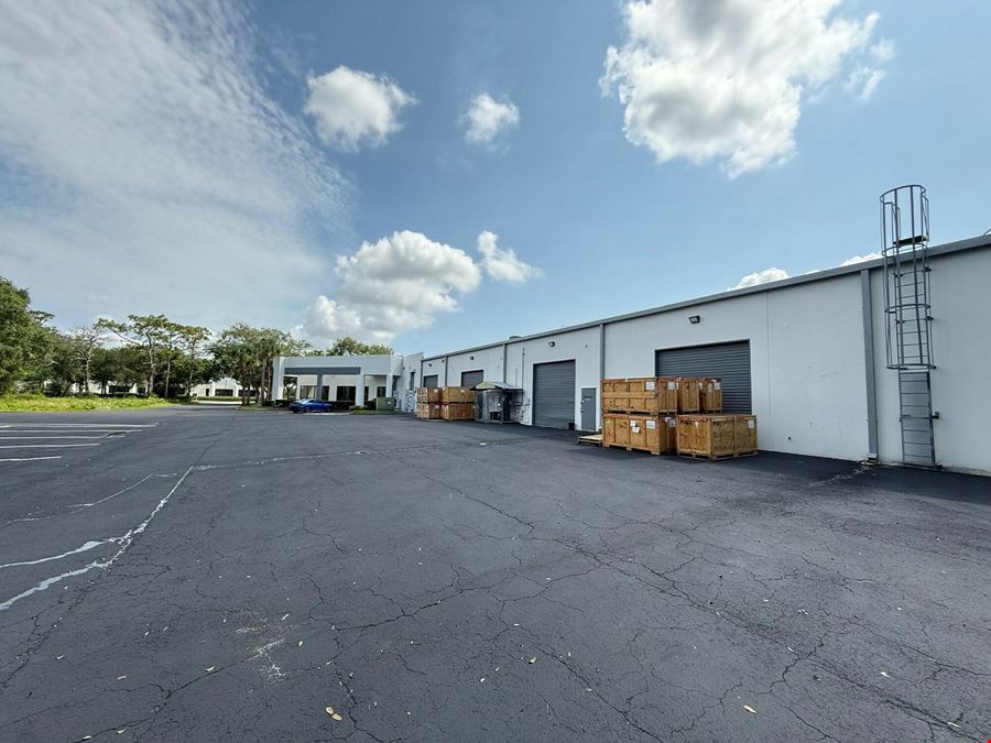 Airport Corporate Center