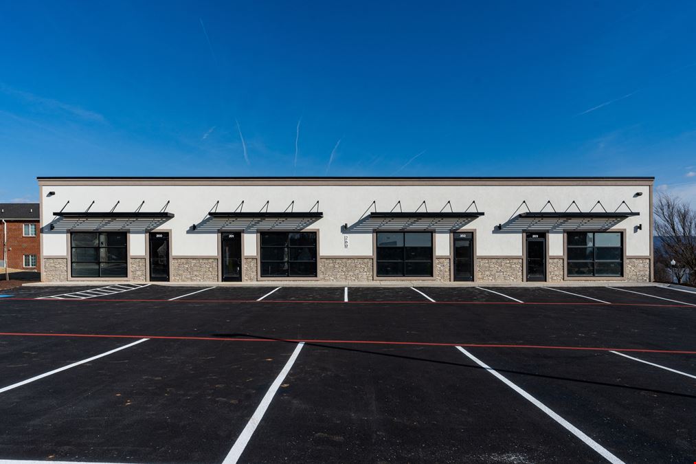 NEWLY BUILT FLEX SPACE AVAILABLE | MOVE IN READY