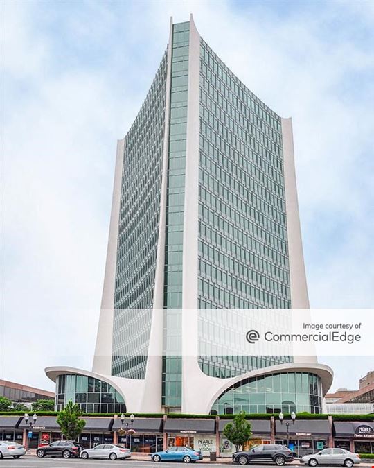 1 Landmark Square & 101 Broad Street