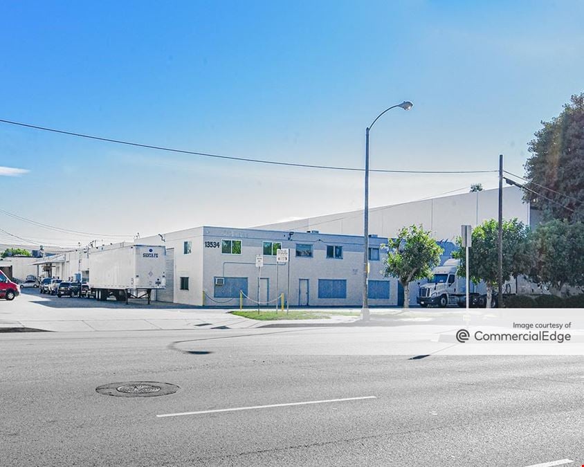 13536 Imperial Hwy