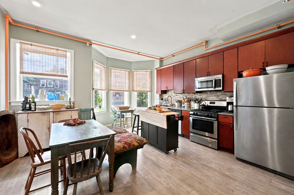 807 S 49th St
