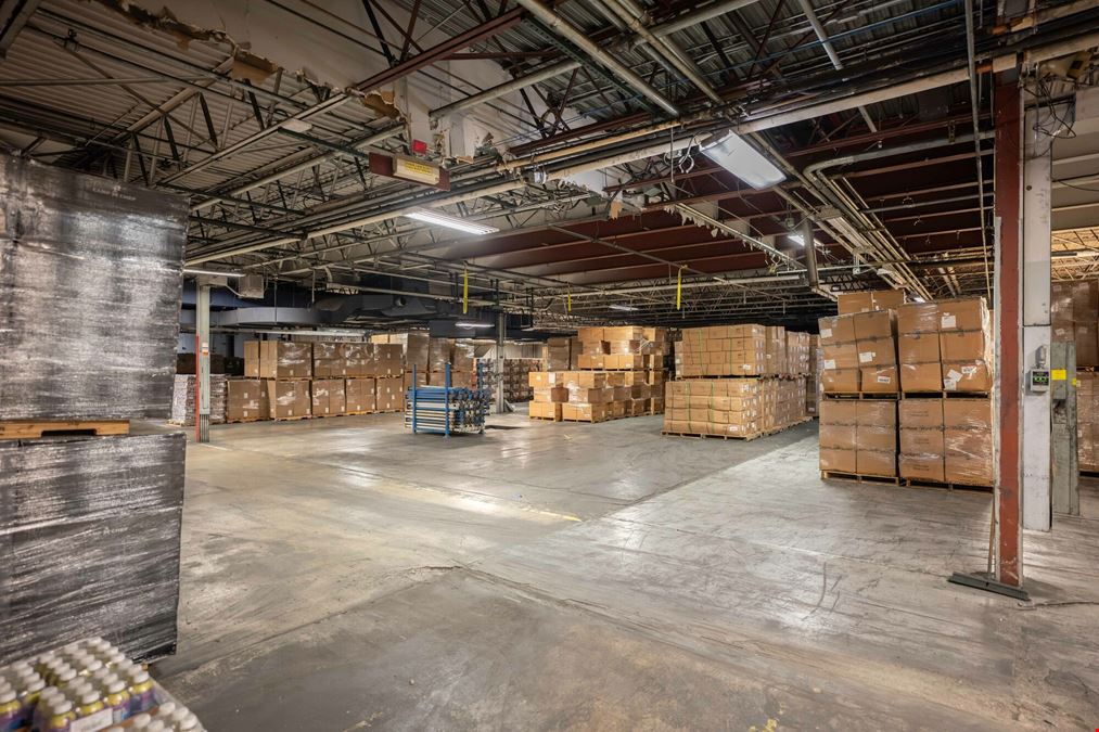 +/- 70,000 Industrial Building For Sale