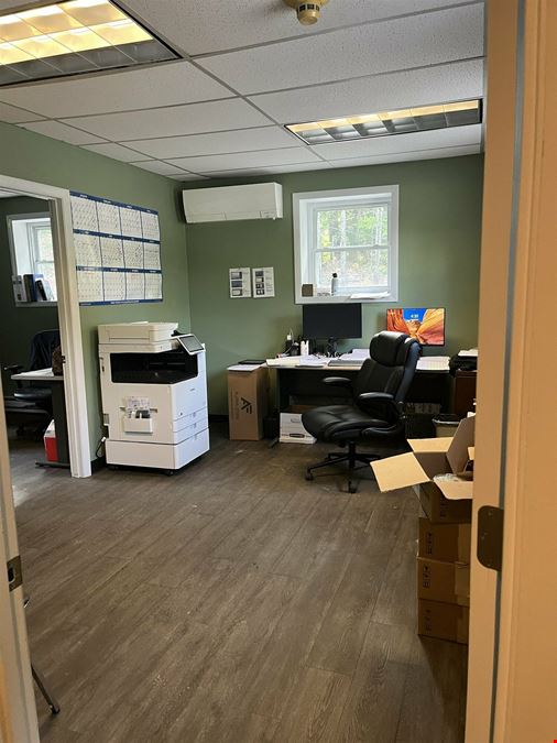 Commercial and Residential Zoned Building in Andover
