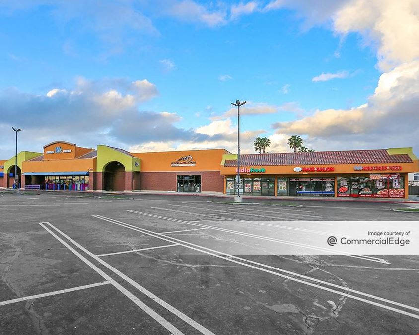 525-543 N Azusa Ave