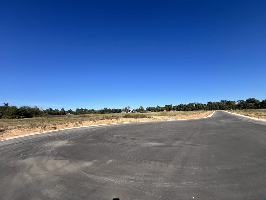 Greenwood Business Park: 1-5 AC Lots