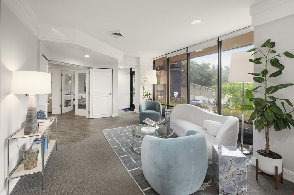 For Sale - 1900 Mountain Blvd