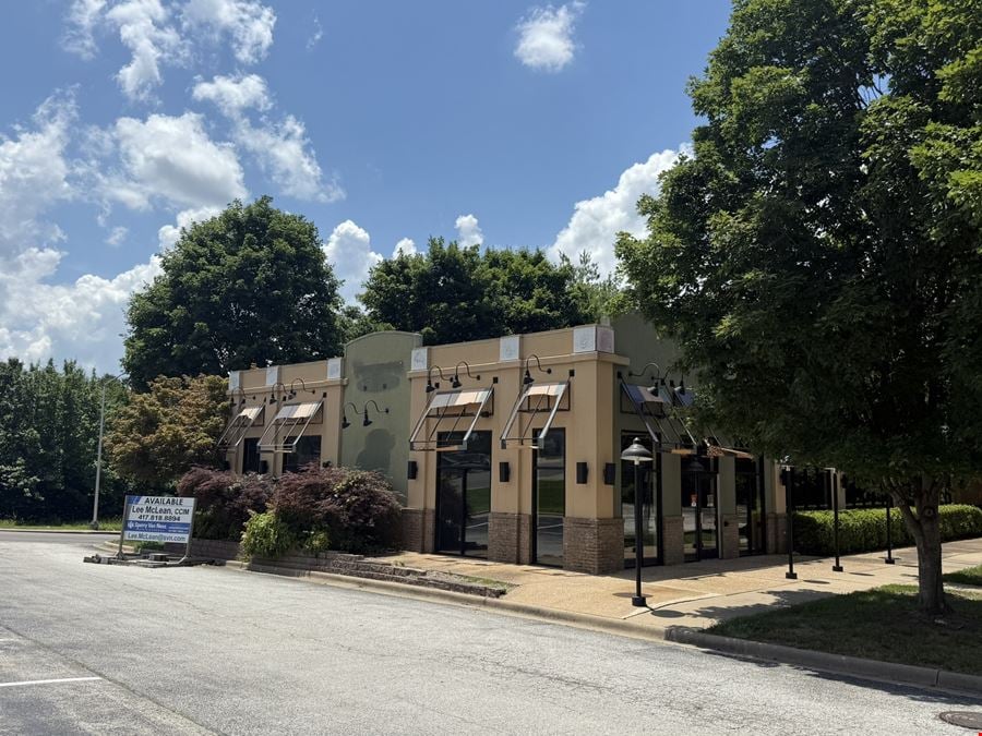 RESTAURANT FOR SALE OR LEASE IN BRANSON