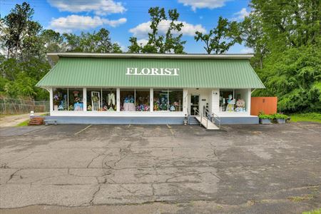 Preview of Retail space for Sale at 4798 Jefferson Davis Hwy