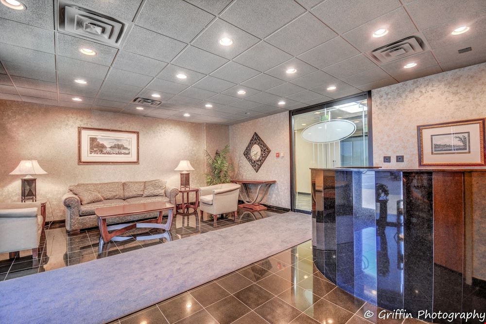 6009 Financial Plaza