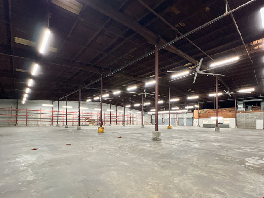 ±32,565 SF Industrial Facility Near Lakefront Airport