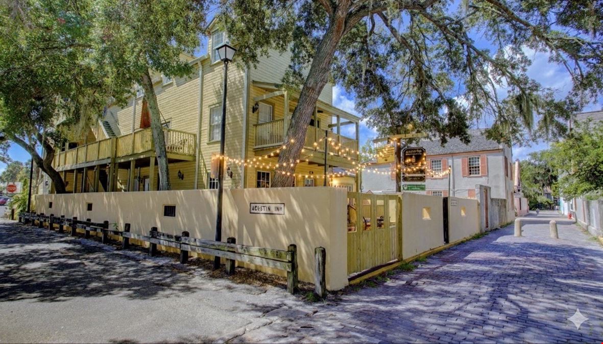 Agustin Inn - A Boutique 17-Room Inn